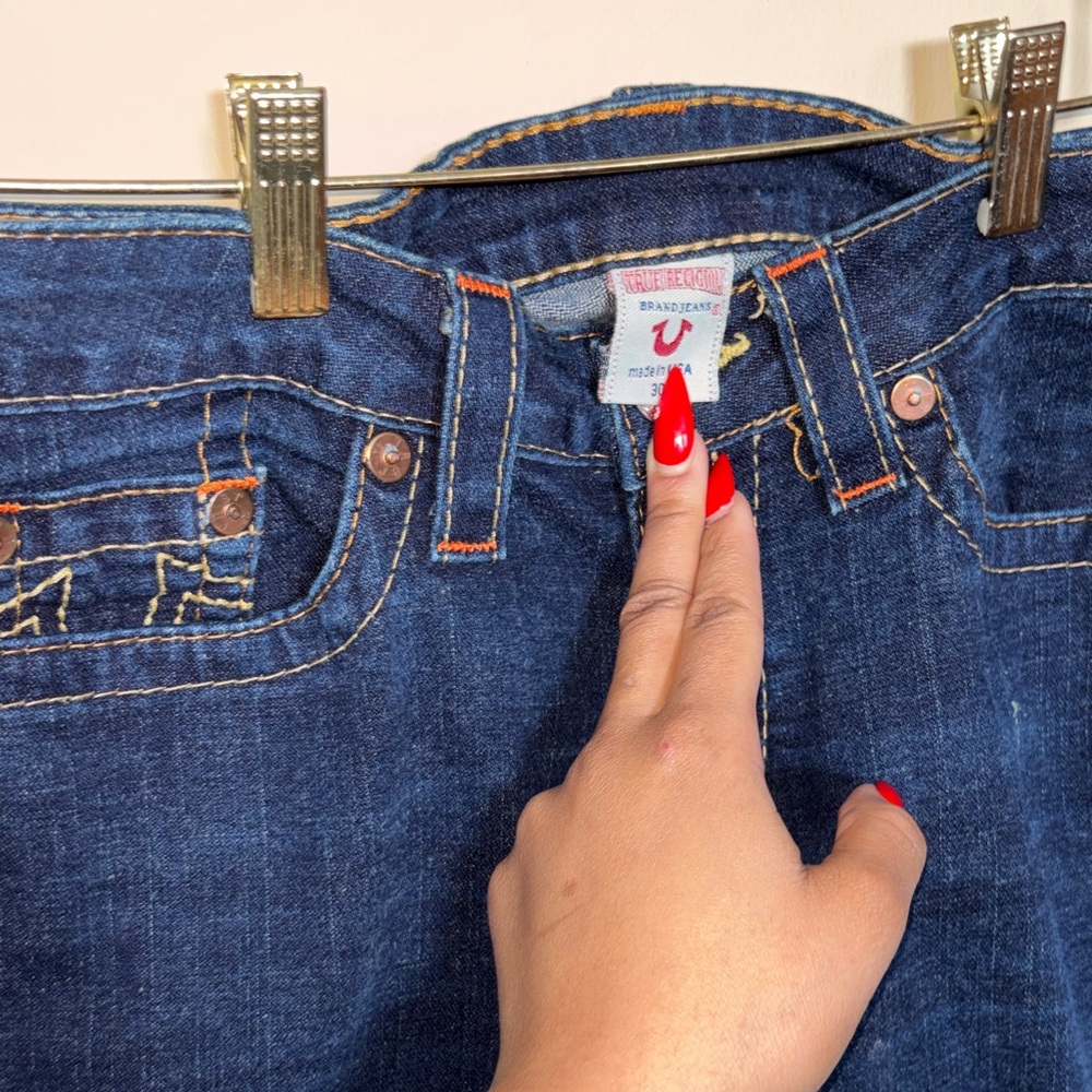 True Religion High-Rise Dark Blue Denim Jeans with Contrast Stitching